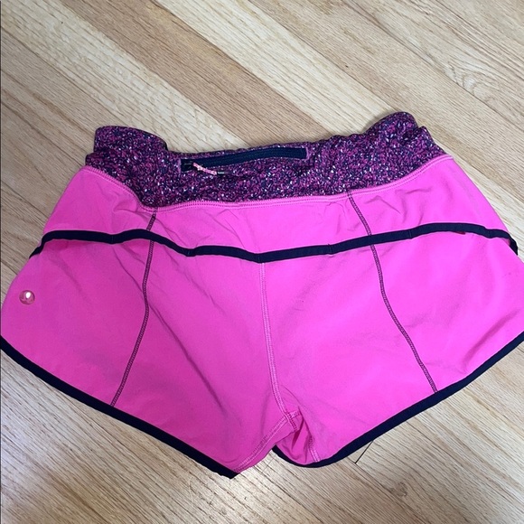 Lululemon Athletica Speedy Pink Athletic Shorts with Curved Hem - Picture 4 of 7